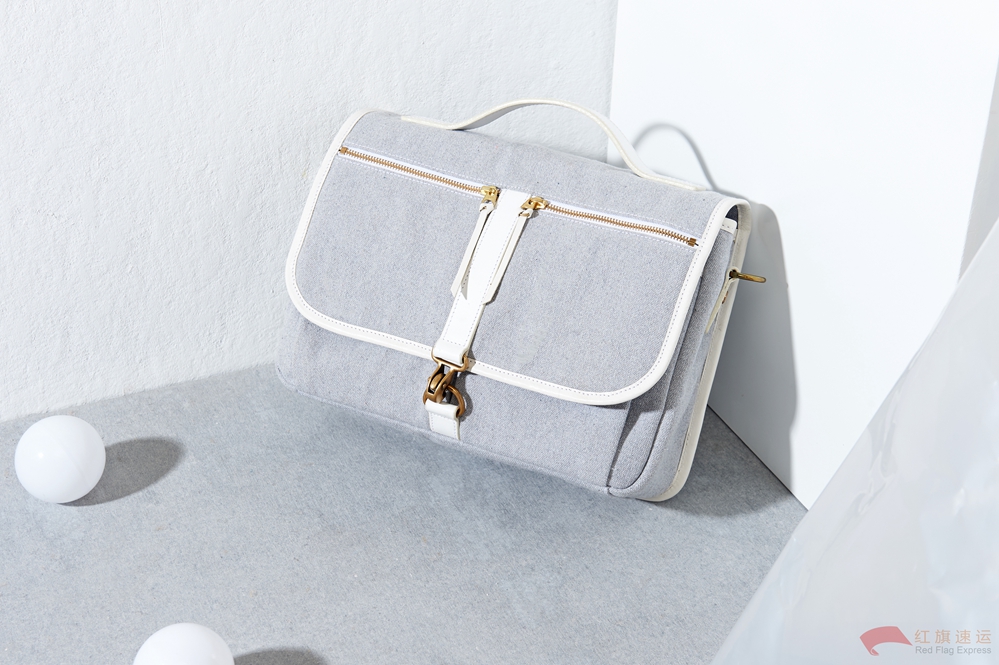 16397303999043.jpg 攝圖網(wǎng)_500990327_包包女士男士手提包錢(qián)包斜挎包背包(企業(yè)商用)_副本.jpg